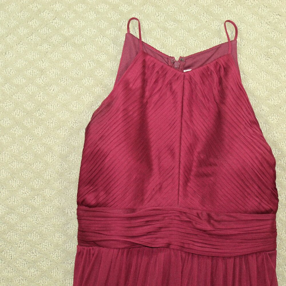 Reverie Women's 2 Maroon Chiffon Formal Dress - Picture 6 of 6